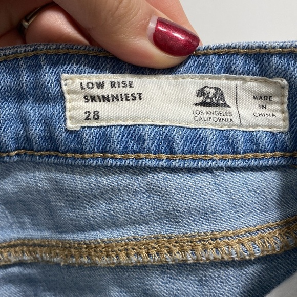 BULLHEAD Denim Co Low Rise Skinniest Pants Jeans Distressed - Picture 3 of 11